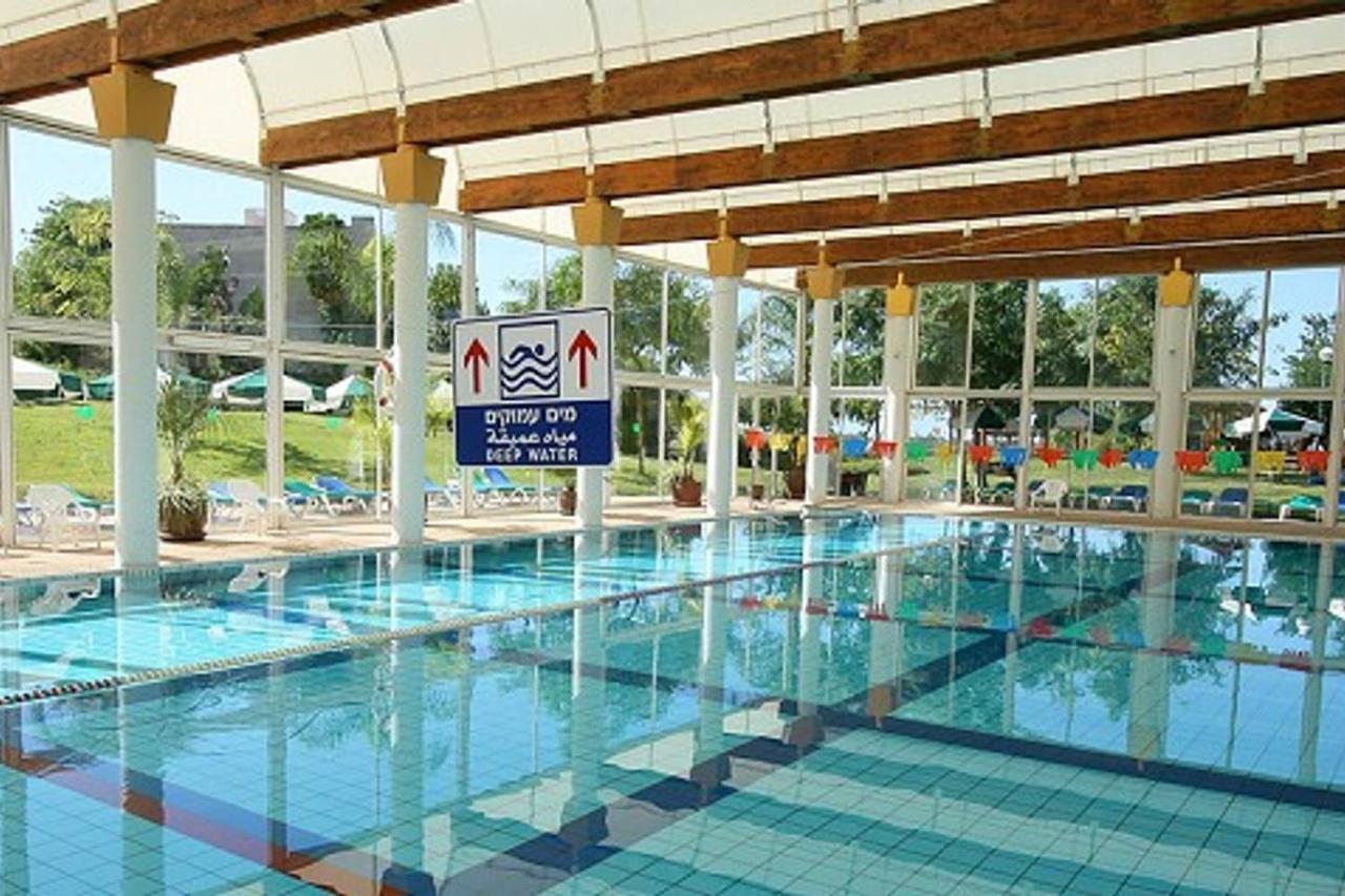 Caesars Place Sea View 2Br Neot Golf Caesarea Esterno foto