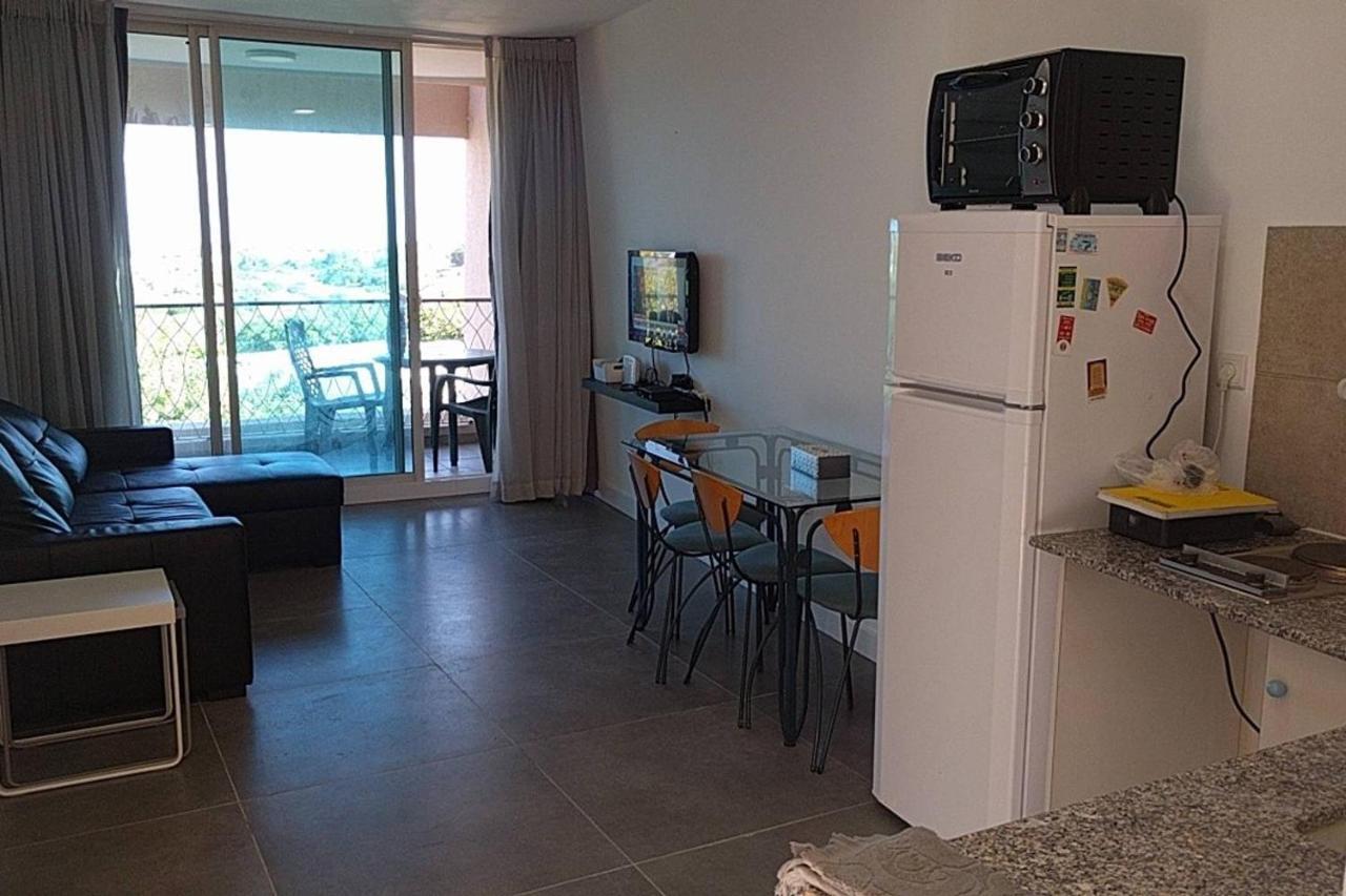 Caesars Place Sea View 2Br Neot Golf Caesarea Esterno foto