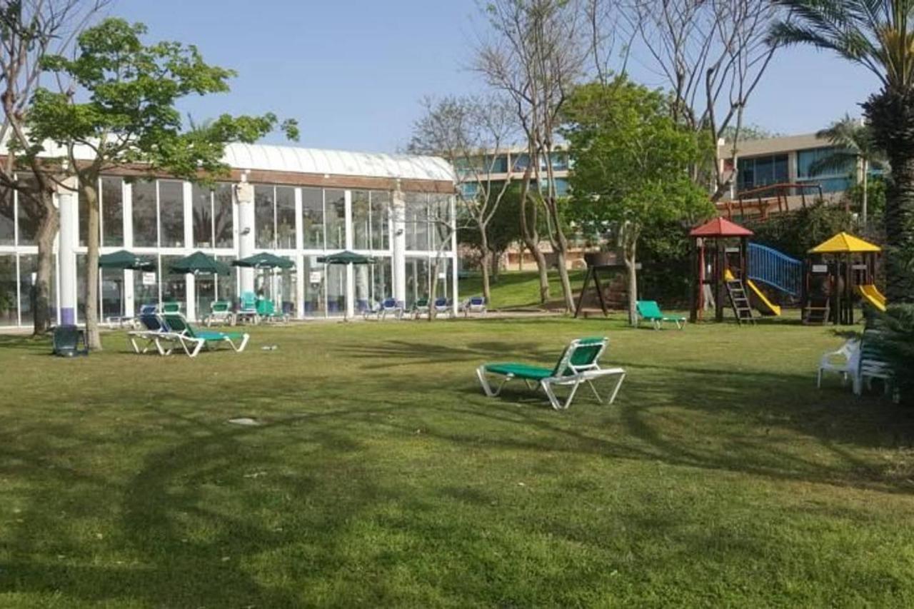 Caesars Place Sea View 2Br Neot Golf Caesarea Esterno foto